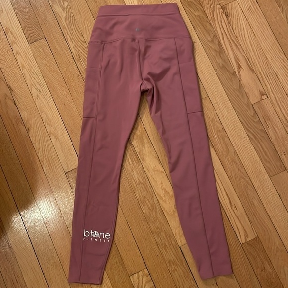 TAVI 7/8 TIE WAIST POCKET PINK LEGGINGS - SIZE S or 25 - Picture 9 of 9